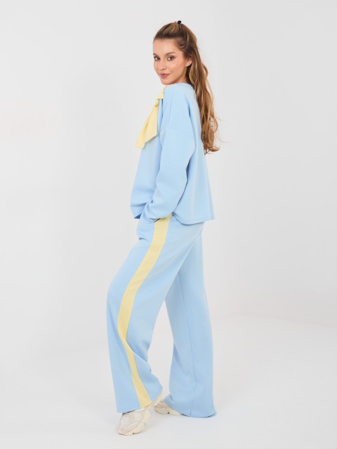 Bluza-IT-BL-22220.88-jasny niebieski