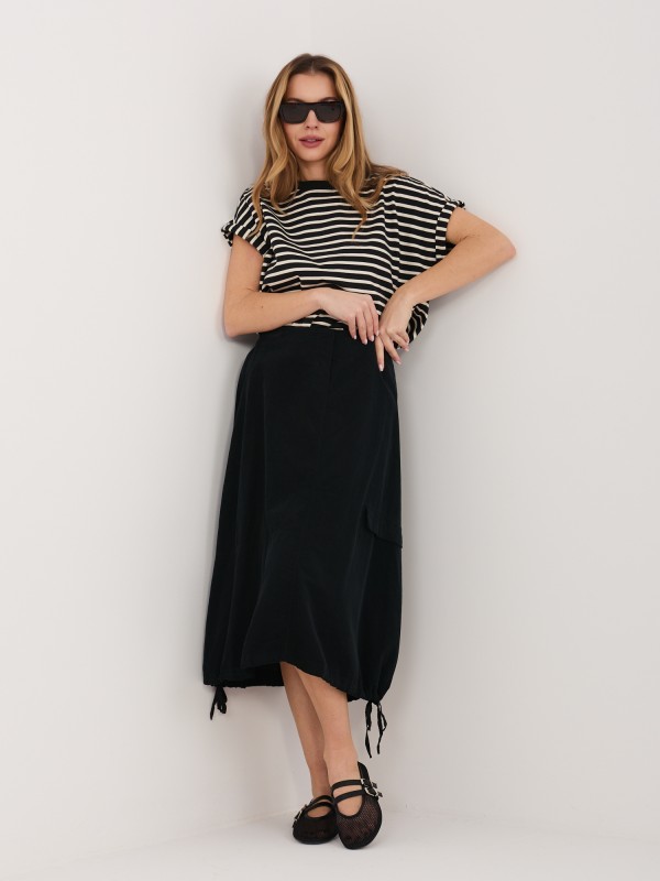 Sijonas-IT-SD-FL10158.94-juodas