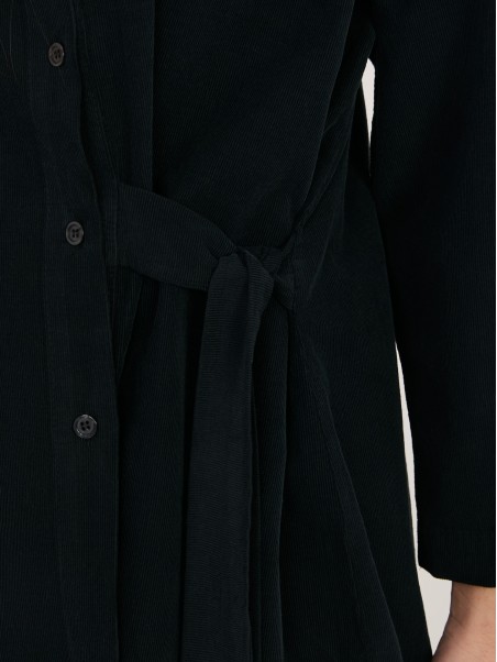 Marškinėliai-IT-KS-FL10188.27-juodi