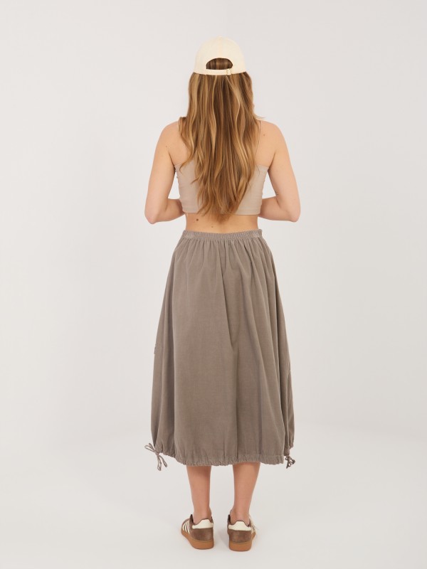 Sijonas-IT-SD-FL10158.94-tamsiai smėlio spalvos