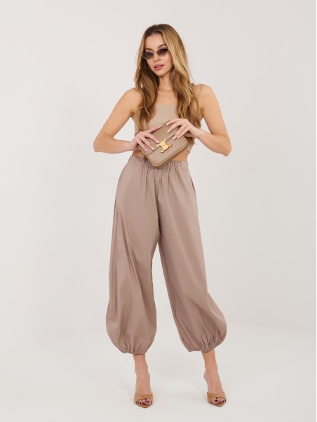 Kelnės-IT-SP-FL10309.70-tamsiai smėlio spalvos