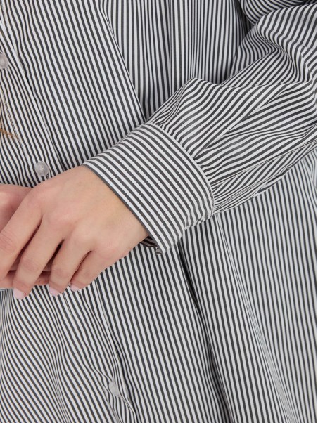 Marškinėliai-IT-KS-6612.89-juodi