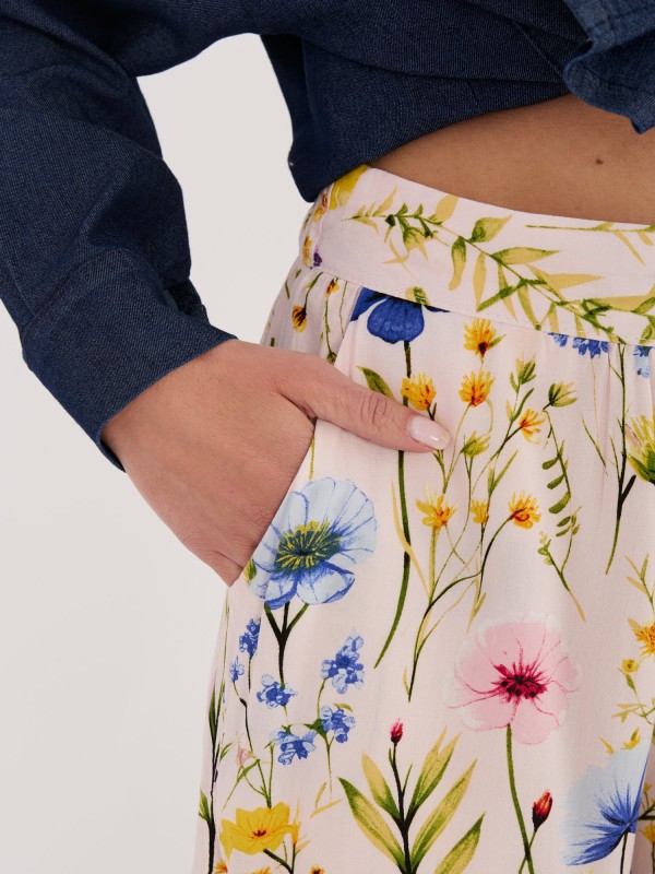 Šortai-D73771M62489KD-šviesiai rožiniai