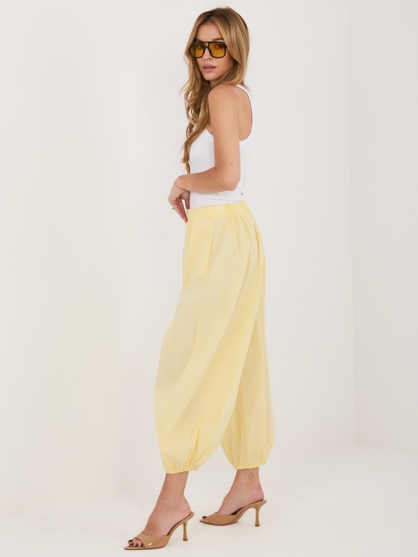 Kelnės-IT-SP-FL10309.70-šviesiai geltonos