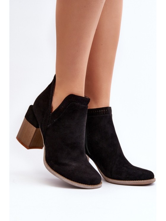 Ankle Boots on Chunky Heel with Cutout Black Jolnima 2