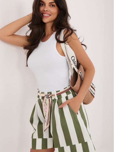 Szorty-IT-SN-97806-1.52-khaki
