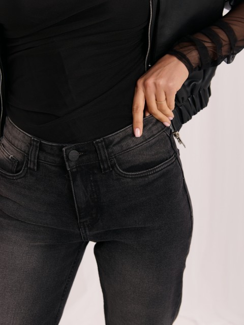 Spodnie jeans-D85094BA62673B165-czarny