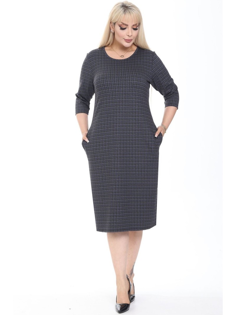 Suknelė su žasies kojelių raštais