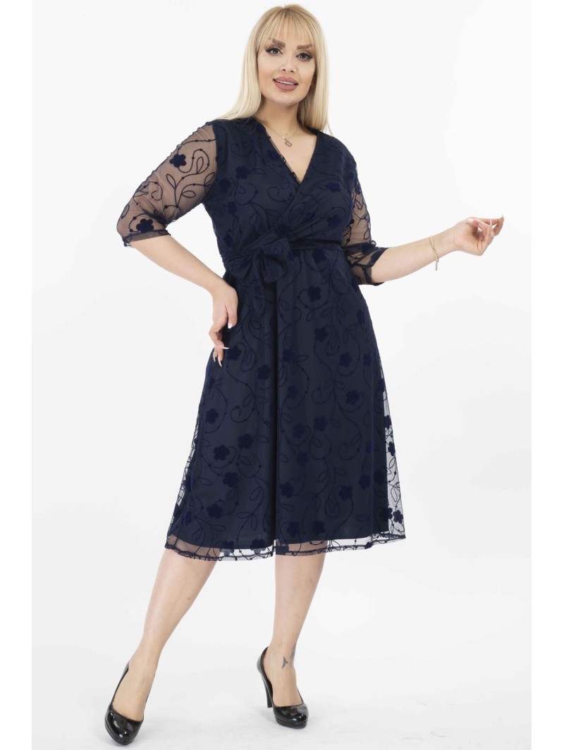 Elegantiška tamsiai mėlyna suknelė