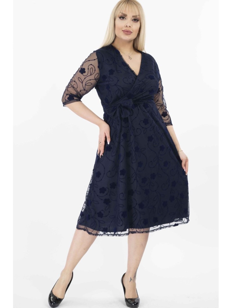 Elegantiška tamsiai mėlyna suknelė