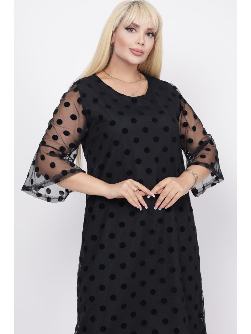 Juoda suknelė su rutuliukais