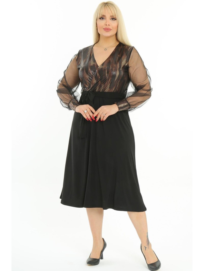 Elegantiška suknelė su dirželiu