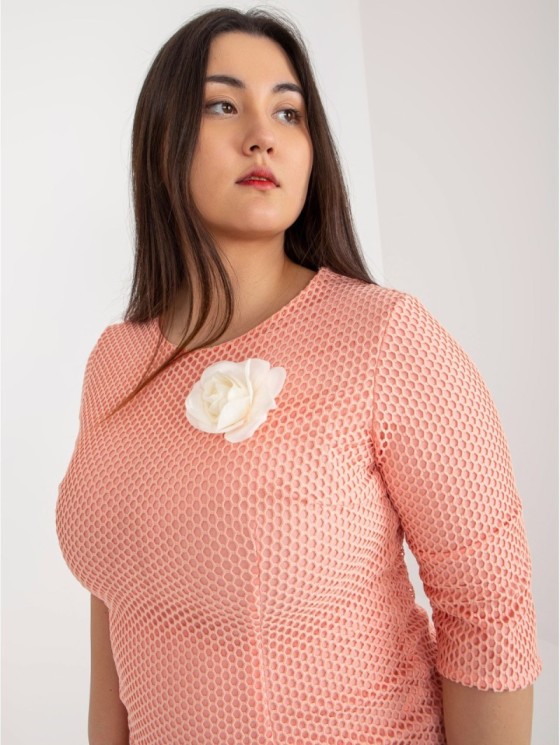 Sukienka-LK-SK-506721.69-brzoskwiniowy 2