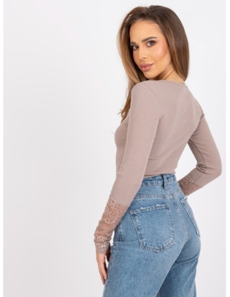 Bluzka-RV-BZ-7532.29-ciemny bezowy
