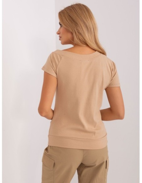 Bluzka-RV-BZ-8932.42-camelowy