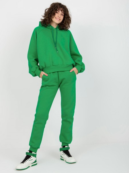 Žalias oversized stiliaus kostiumas