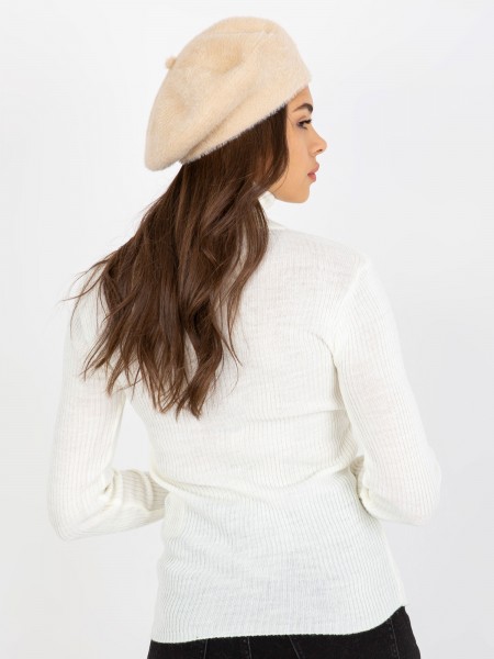 Švelni žieminė beretė moterims