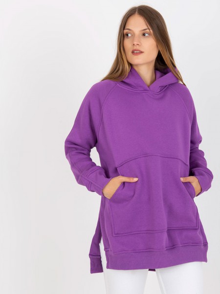Violetinis oversize džemperis su skeltukais